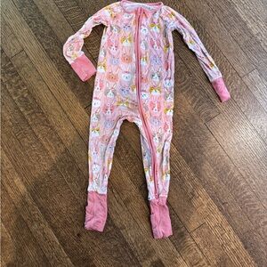 Little Sleepies zippy 2T- READ